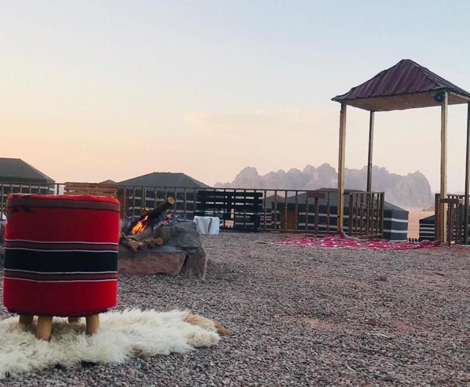 Desert Magic Camp & Resort وادي رم المظهر الخارجي الصورة